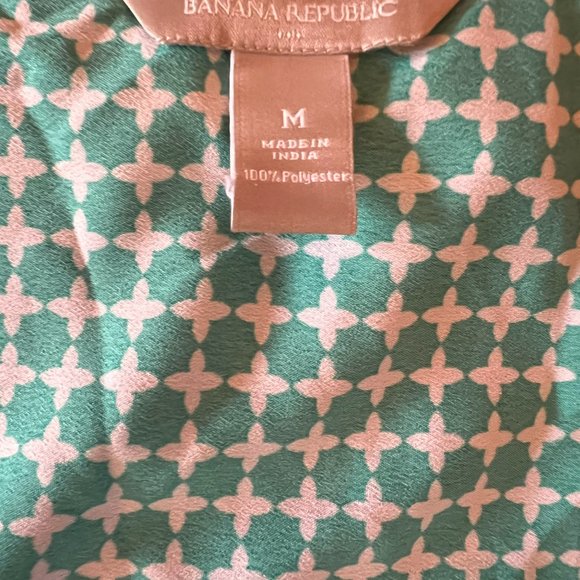 Banana Republic Blue Mosaic Shell Tank Blue/Green Size Medium - Picture 5 of 5